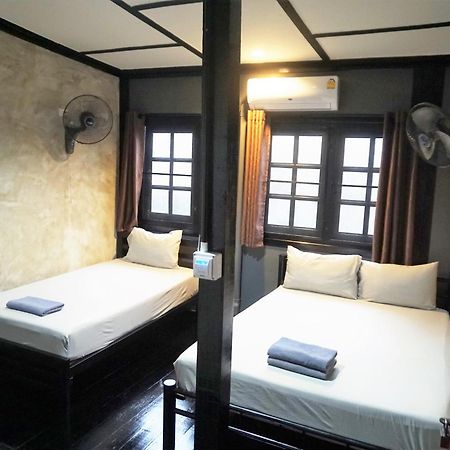Sawatdee Guesthouse The Original Bangkok Ngoại thất bức ảnh